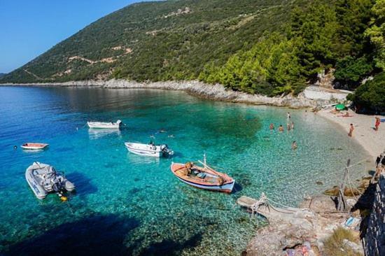 Lily Home_Lefkada ~ Private Country House Kondaraíni 外观 照片